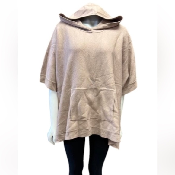 Tahari Poncho Knit Taupe One Size EUC - Picture 1 of 7